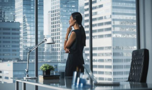 Las mujeres están lejos de ser el 50 % en puestos de mando de las empresas