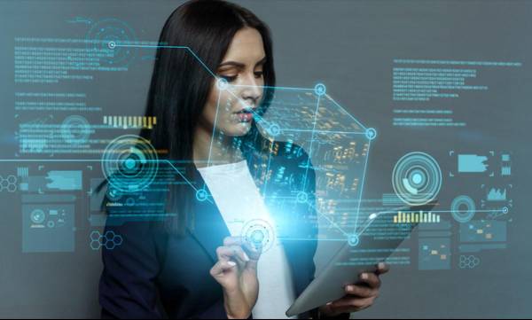 Las organizaciones que desean alcanzar el verdadero éxito con la inteligencia artificial deben centrarse en definir un objetivo claro, con una alineación multifuncional y una base capaz de respaldar la adopción. Foto de iStock