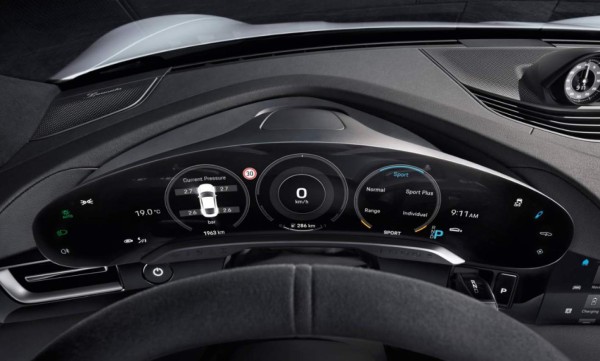 Taycan, el auto eléctrico de Porsche, sale al mercado en US$185.000