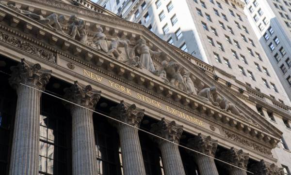 La empresa de servicios públicos Vistra Corp. fue la acción del S&amp;P 500 con mejor desempeño en septiembre. Foto de iStock