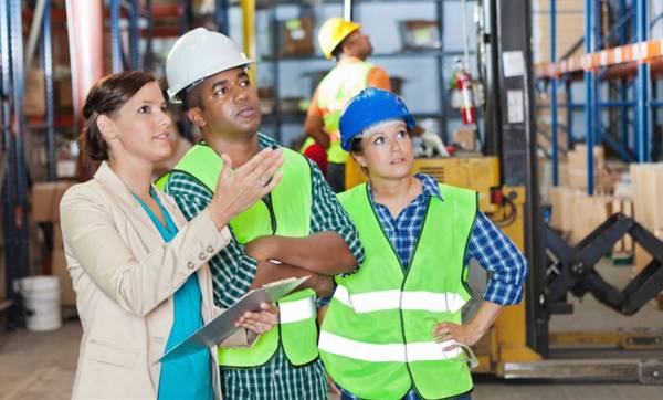 El promedio mundial de la investigación destaca que dos tercios de la población piensan que el gobierno debería asumir la responsabilidad de abordar la desigualdad. Foto de iStock