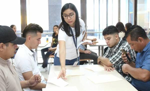 Programa de empleo temporal entre El Salvador y Costa Rica durará tres años