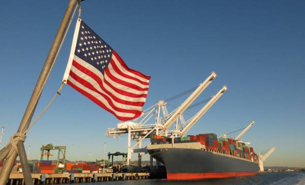 <i>Estados Unidos y China también abordaron la ampliación adicional del comercio bilateral, así como las medidas estadounidenses vinculadas a las tarifas portuarias contra los buques chinos. Foto de iStock</i>