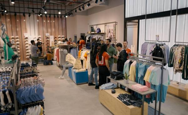 <i>Vista general de la tienda. Con este nuevo paso, Costa Rica se consolida como un punto estratégico para adidas en Centroamérica. Foto cortesía</i>