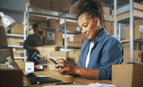 <i>Una parte de los recursos se destinará a programas de vivienda social y media, orientados a facilitar el acceso a soluciones habitacionales dignas, permitiendo adquirir, construir o mejorar vivienda. Foto de iStock</i>