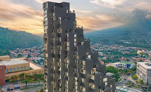 La torre de 24 niveles de vivienda y 3 más para estacionamientos, está diseñada para ofrecer al mercado 106 apartamentos. Foto cortesía