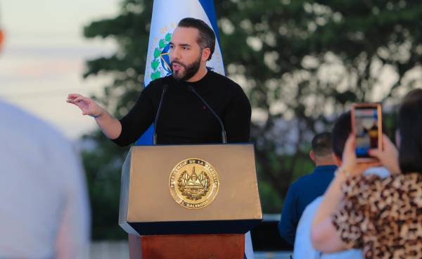 <i>El crecimiento económico de El Salvador al cierre de 2025 será arriba del 4 %, lo que supondría un 1,4 % más que en 2024, según aseguró el presidente del país centroamericano, Nayib Bukele. Foto de cortesía</i>