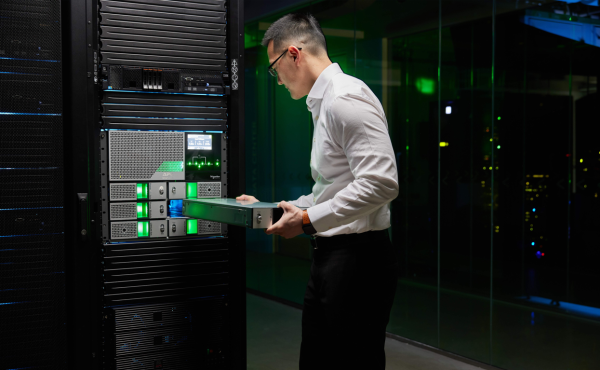 <i>Los centros de datos requieren sistemas de enfriamiento intensivos debido a las altas cargas de trabajo y al calor generado. Foto de cortesía</i>