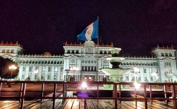 Guatemala impone un toque de queda desde las 20:00 a las 4:00 horas