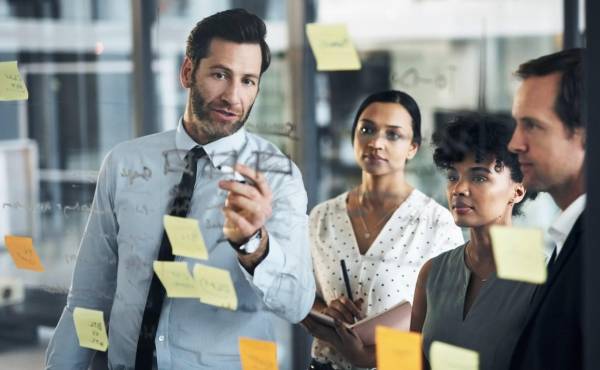 <i>Los líderes conscientes convierten el desarrollo en una experiencia, no en una obligación. Foto de iStock</i>