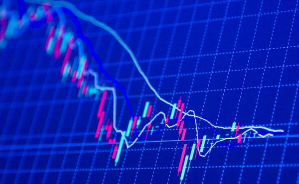 Los desembolsos realizados durante el primer trimestre ascendieron a US$749.6 millones, de los cuales el 85.7 % provino de acreedores privados y el 14,3 % restante de fuentes oficiales. Foto de iStock