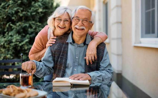 Las enfermedades crónicas se esconden en el proceso de envejecimiento. Foto de iStock