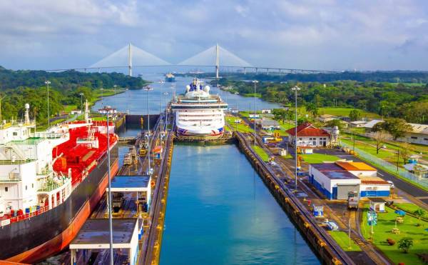 <i>Una fuerte sequía afectó las operaciones del Canal de Panamá, el único de agua dulce en el mundo, durante el 2023 y parte de 2024. Foto de iStock</i>