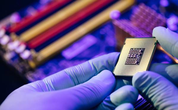 Firmas de EE.UU. invertirán US$2.000 millones en chips y energía