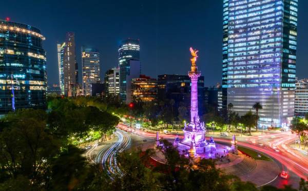 <i>Hay ubicaciones muy prestigiadas en Ciudad de México como el barrio de Condesa o el Centro Histórico en el que el precio pueda subir más. Foto de EFE</i>