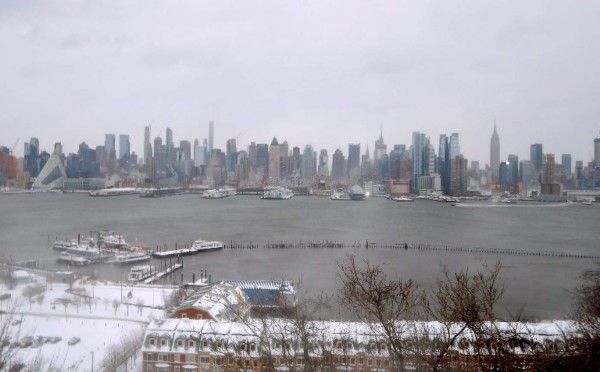 Nueva York declara el estado de emergencia por 'ciclón bomba'