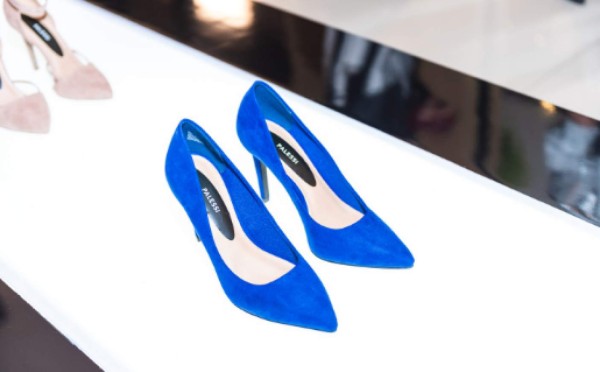 Influencers pagan hasta US$640 por un par de zapatos Payless