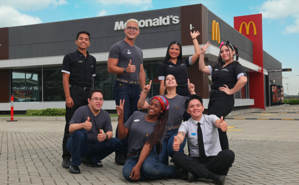 Al cierre de 2024, Arcos Dorados Panamá ha abierto 14 nuevos restaurantes y se han remodelado otros 17. Foto cortesía