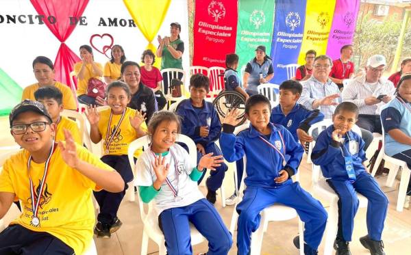 Olimpiadas Especiales pide a líderes cumplir compromisos de escuelas más inclusivas