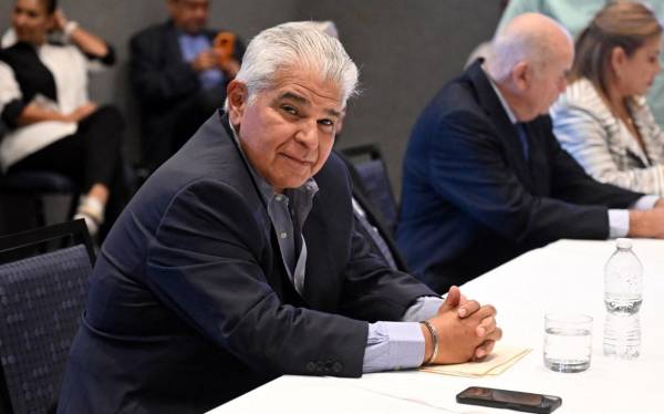 Fitch: Presidente electo de Panamá enfrenta un 'camino difícil'