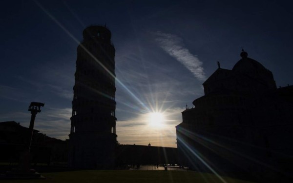 ¿La histórica Torre de Pisa es cada vez menos inclinada?
