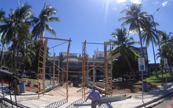 Aeropuerto de El Salvador movilizará más de 3 millones de pasajeros en 2017