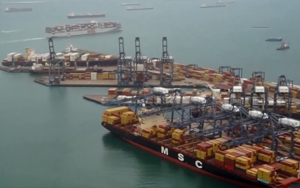 <i>La Corte Suprema de Panamá anuló la concesión a 25 años otorgada en 1997, así como su renovación, a Panama Ports Company (PPC), filial del conglomerado chino CK Hutchison, para operar los puertos de Balboa (Pacífico) y Cristóbal (Atlántico). Foto de archivo</i>