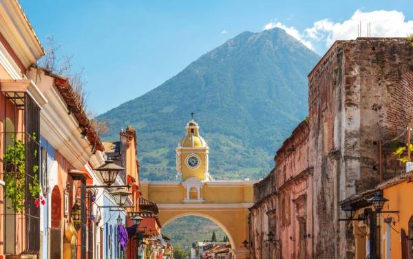 <i>La combinación de mayor conectividad, promoción internacional y una oferta diversa de experiencias continúa impulsando la llegada de visitantes a Guatemala. Foto de cortesía</i>