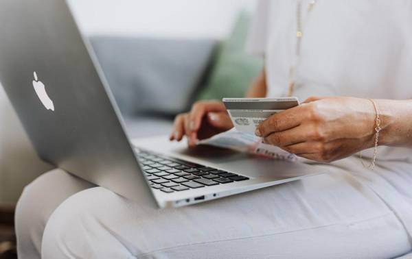 <i>Durante periodos de alta actividad digital, como eventos de compras masivas, los intentos de phishing y fraudes aumentan considerablemente. Foto de iStock</i>