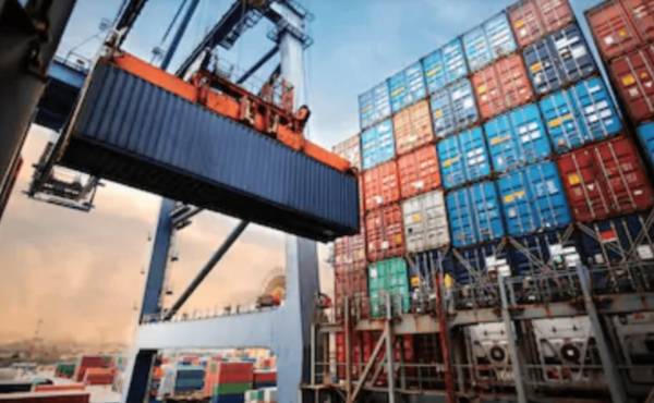 Con reformas legales, infraestructura logística y mecanismos como el DPA, El Salvador busca consolidarse como plataforma manufacturera competitiva para América Latina y el Caribe. (Foto: Archivo)