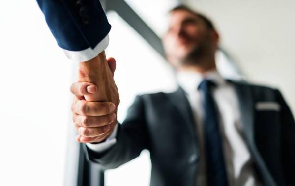 <i>Detrás del éxito del régimen de zonas francas existe una red de empresas locales especializadas que hacen posible que las operaciones funcionen. Foto de iStock</i>