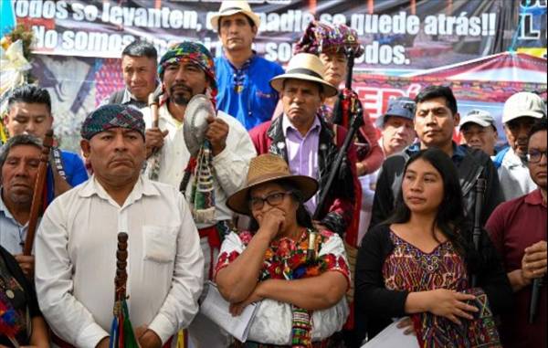 Líderes indígenas advierten que un 'golpe de Estado' sigue en marcha en Guatemala