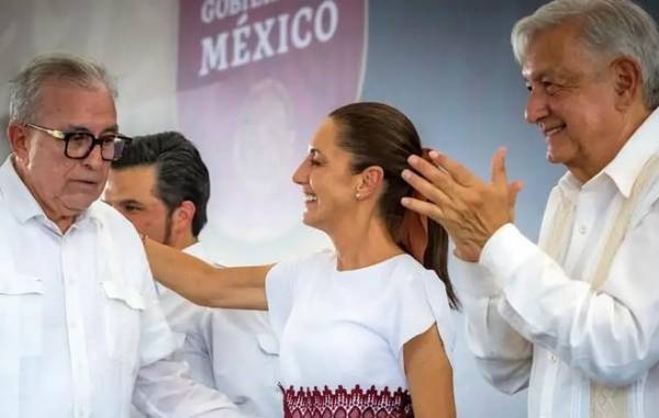 <i>Rocha pertenece a la generación política asociada al expresidente Andrés Manuel López Obrador y conserva poder territorial en Sinaloa. (Foto: Archivo)</i>