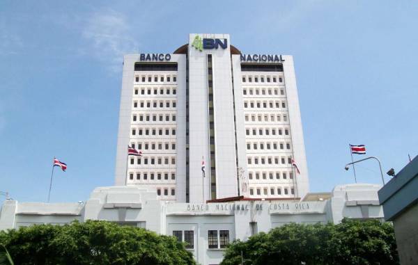 Despiden a directora jurídica del Banco Nacional de Costa Rica en medio de investigación por dinero faltante