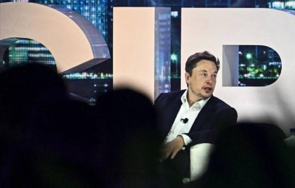 ¿Qué opina Elon Musk, fundador de Tesla, sobre las vacaciones y el trabajo remoto?