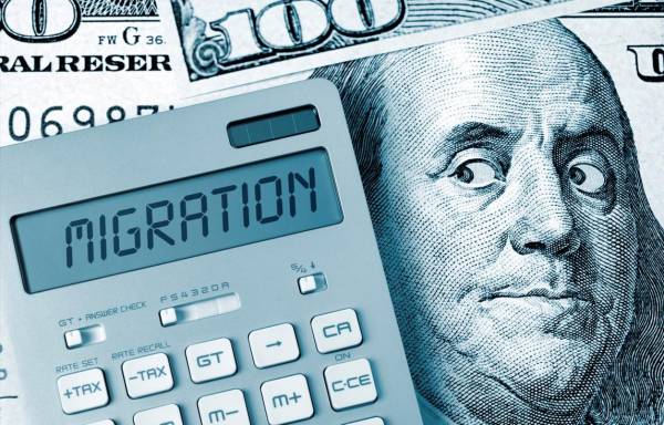 <i>Según diversas fuentes de investigación como el Consejo Americano de Migraciones, el impacto de los inmigrantes indocumentados para el año 2023 fue de US$89.9 billones en pagos de impuestos federales. FOTO E&amp;N </i>