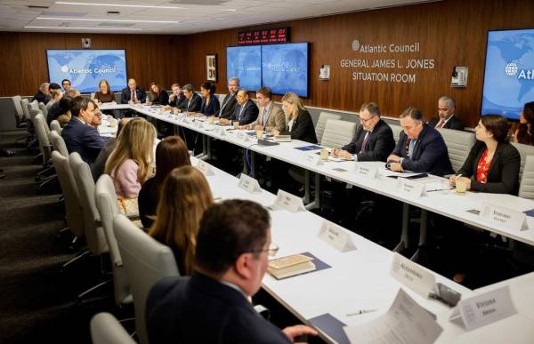 <i>Durante tres días de trabajo, representantes de Guatemala sostuvieron reuniones de alto nivel con actores clave en EEUU. FOTO CORTESÍA</i>