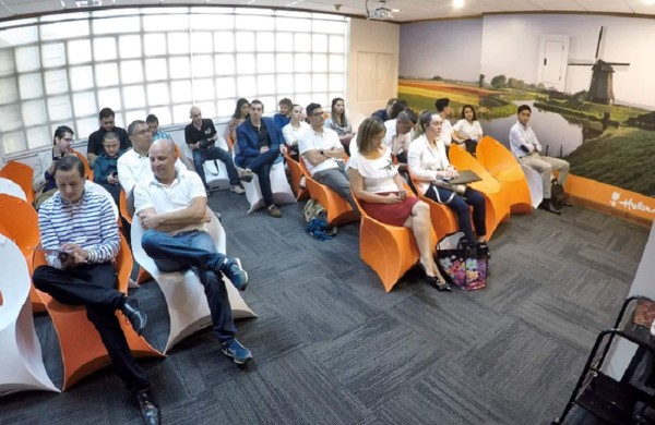 Get in the ring promete espectáculo para amantes del emprendimiento