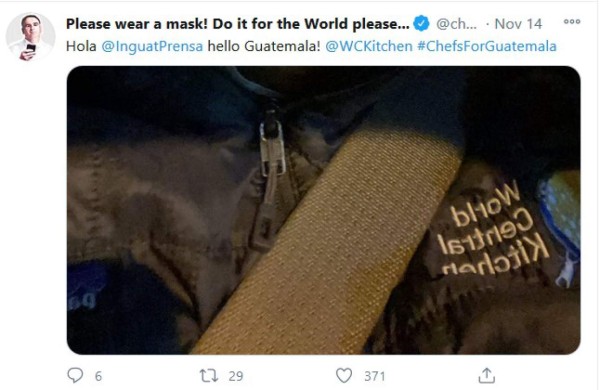 Chef José Andrés Puerta cocina para los afectados por Eta en Guatemala y Honduras