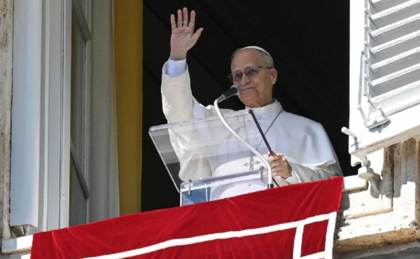 <i>El papa León XIV pidió a los jóvenes usar las redes sociales y la inteligencia artificial (IA) con prudencia. Foto de cortesía</i>