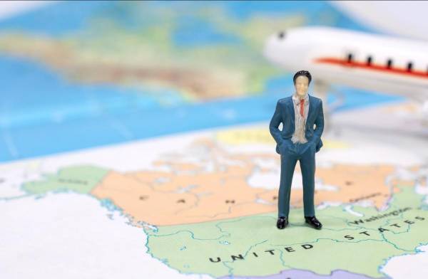 Para las empresas latinoamericanas que buscan expandirse en EE.UU, el tema arancelario “ya no es un tema de Aduanas: es un tema de estrategia y control de riesgos”, afirma el abogado Esteban J. Elías.