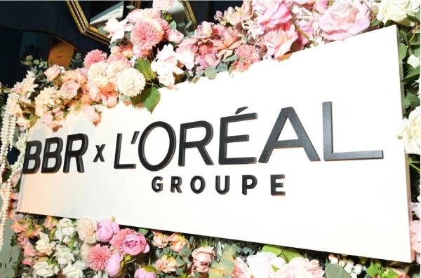 <i>Imagen ambiental del letrero de BBR-Loreal Groupe tomada en la cena Black Beauty Roster x L'Oreal Groupe Hair and Makeup Equity en Park Lane New York durante la Semana de la Moda de Nueva York el 9 de febrero de 2024 en Nueva York. FOTO Shannon Finney/Getty Images para NYFW: The Shows/AFPShannon Finney / GETTY IMAGES NORTEAMÉRICA / Getty Images vía AFP</i>