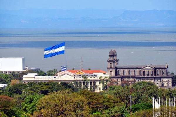 Fitch afirma la calificación de riesgo a Nicaragua en ‘B-’