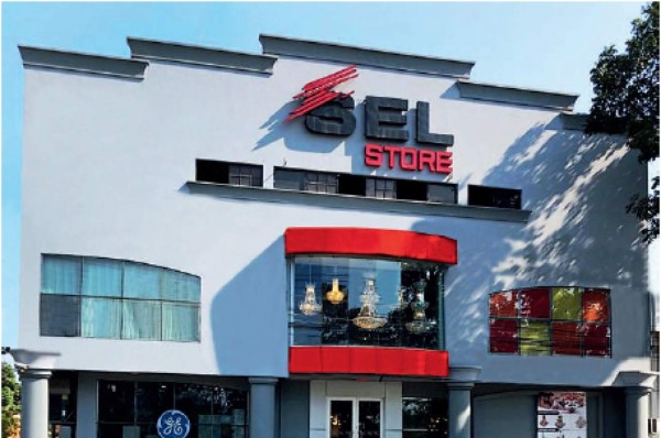 Desde Honduras, Sel Store ofrece eficiencia energética