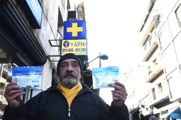 Uruguay, primer país en vender marihuana del Estado
