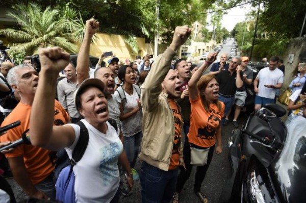 Venezuela: López en arresto domiciliar por negociación