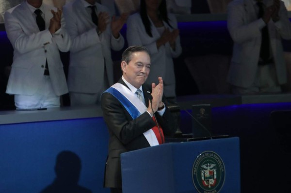Panamá: Laurentino Cortizo asume la presidencia de Panamá