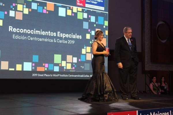 FOTOGALERÍA: Así se vivió la gala de Los Mejores Lugares para Trabajar en Centroamérica y Caribe 2019