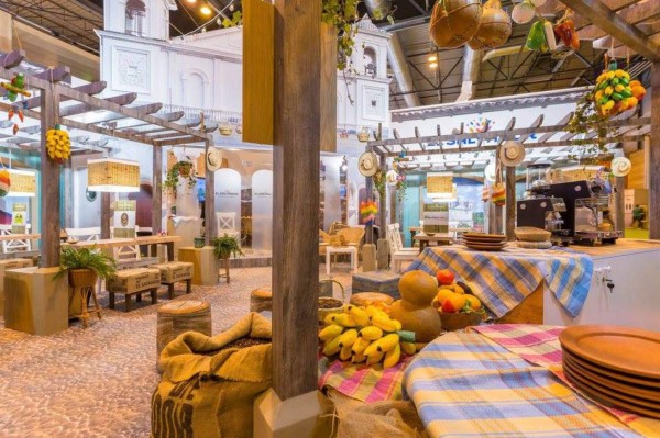 El Salvador gana premio a mejor stand en la feria más importante de turismo FITUR