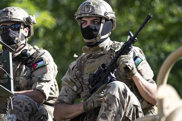 El escenario más preocupante podría no ser una guerra regional de gran escala, sino <b>un conflicto prolongado de intensidad variable. (Foto: EFE)</b>